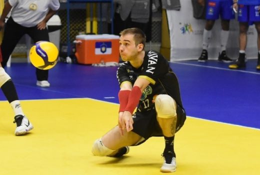 Taubaté Vôlei defende liderança em clássico 9