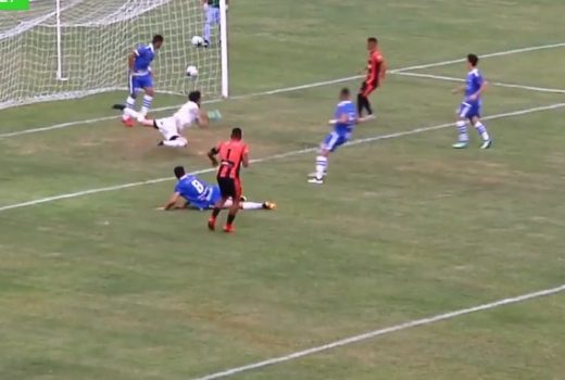 Manthiqueira avança às semifinais com autoridade 4