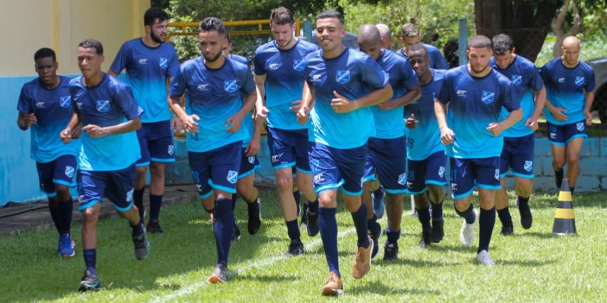 Taubaté e São José ainda procuram jogadores 1