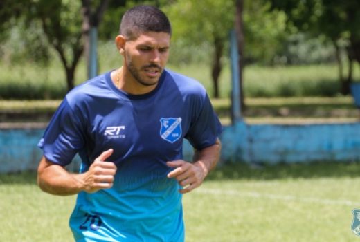 Taubaté inicia treinos apresentando mais um 8