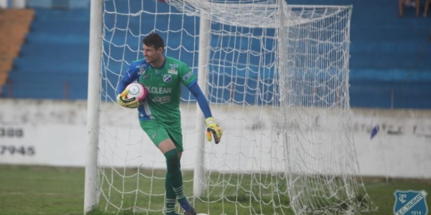 Taubaté anuncia volta de goleiro e garotos promovidos 1