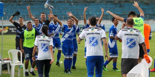Taubaté anuncia volta de goleiro e garotos promovidos 3
