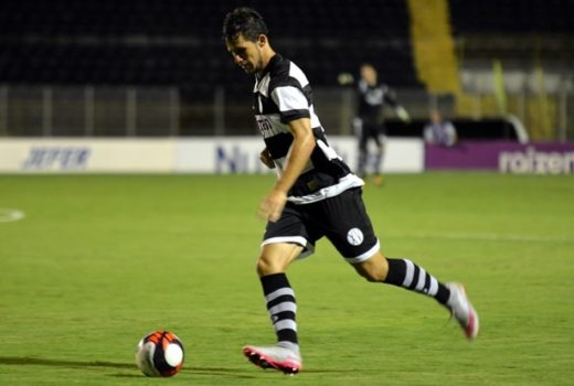 Taubaté anuncia mais um zagueiro experiente 15