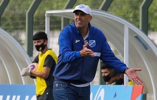 Times da região atacam no mercado de jogadores 8