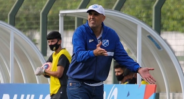 Times da região atacam no mercado de jogadores 1