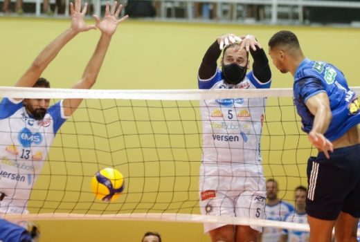 Taubaté Vôlei perde para o tetracampeã Cruzeiro 1