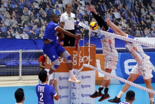 Taubaté Vôlei sente desfalques e perde em Minas 1