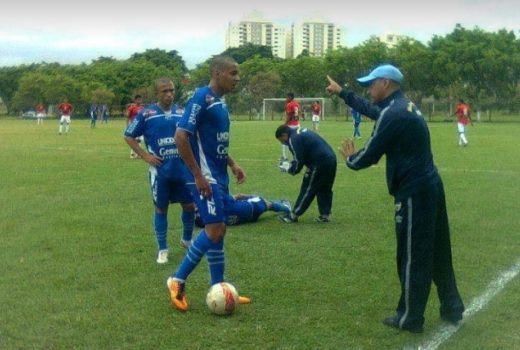 São José define técnico e anuncia contratadas 11