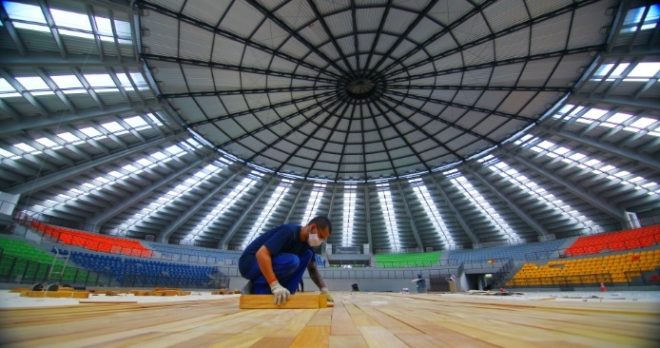 Ginásio do Teatrão recebe piso de madeira 1