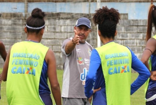 São José tem novas jogadoras e fica sem técnico 12