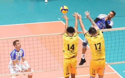 Taubaté Vôlei ainda precisa encostar no líder 5