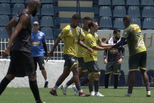 São José faz jogo-treino e Taubaté vê concorrentes 11