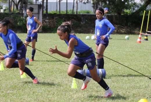 Futebol feminino da região segue em pré-temporada 6