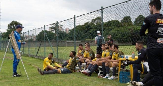 São José implode em crise após primeira vitória 1