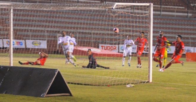 São José empata com o líder na volta do campeonato 1