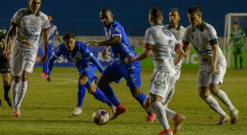 Taubaté deixa vitória escapar após duas vantagens 1