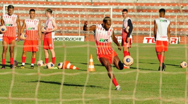 São José retoma campeonato visitando o lider 2