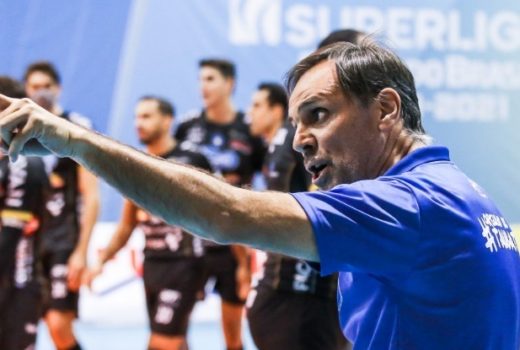 Taubaté Vôlei tem técnico animado para a próxima 13