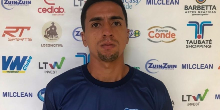 Taubaté anuncia novo contratado em dia de leilão 1