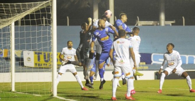 São José empata e expulsão valoriza ponto somado 1