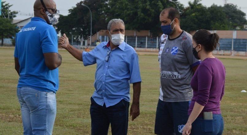 Taubaté feminino treina e recebe visita da Federação 1