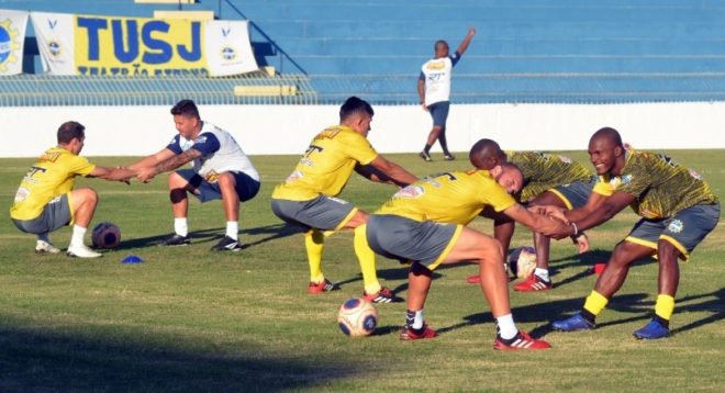 São José joga para defender posição alcançada 1