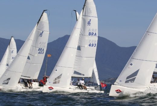 Vela brasileira comemora volta às águas de Ilhabela 18