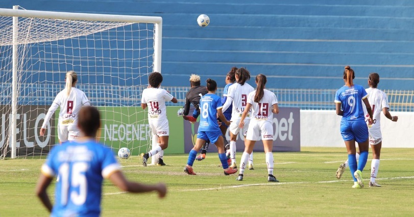 São José empata e fica ainda mais ameaçado 1