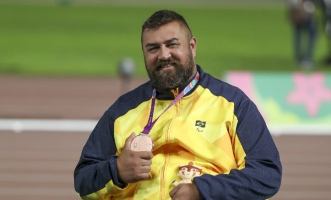 Paratleta de Taubaté inaugura galeria de campeões 1