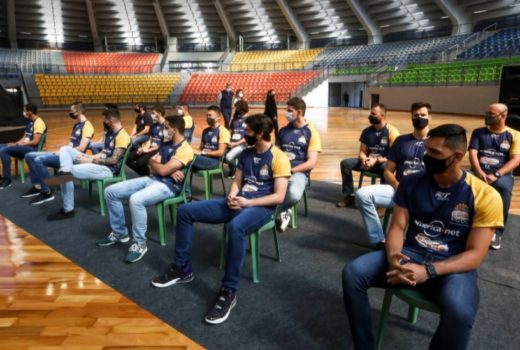 Novo São José Vôlei está apresentado 1