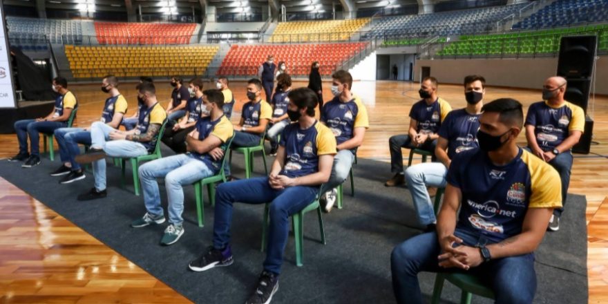 Novo São José Vôlei está apresentado 1