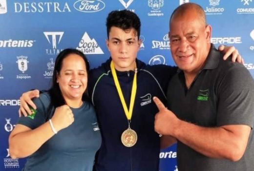 Promessa do boxe joseense traz ouro do México 10