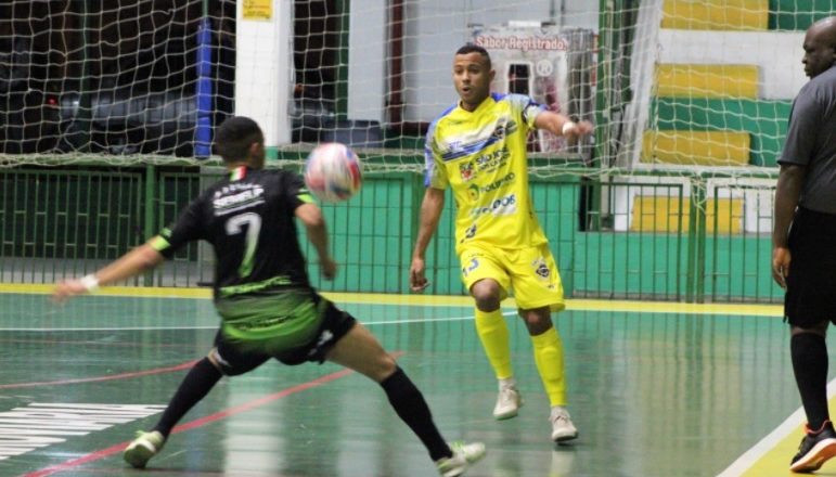 Pinda e São José empatam por 4 a 4 no futsal 1