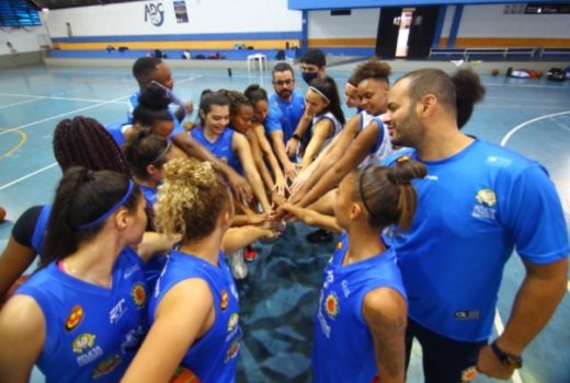 Meninas do basquete joseense fecham participação 5
