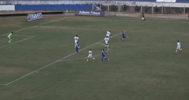 Garotos do Taubaté fazem festa na estreia 2