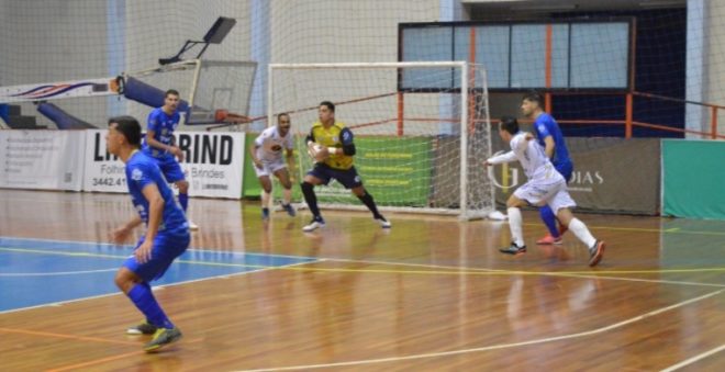 Taubaté vence e São José decide por semifinal 1