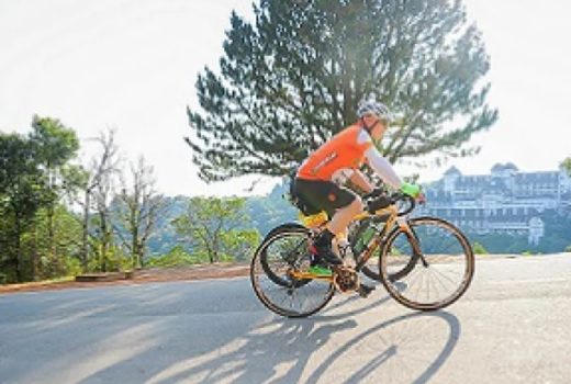 Ciclista de acidente fatal recebe homenagens 3