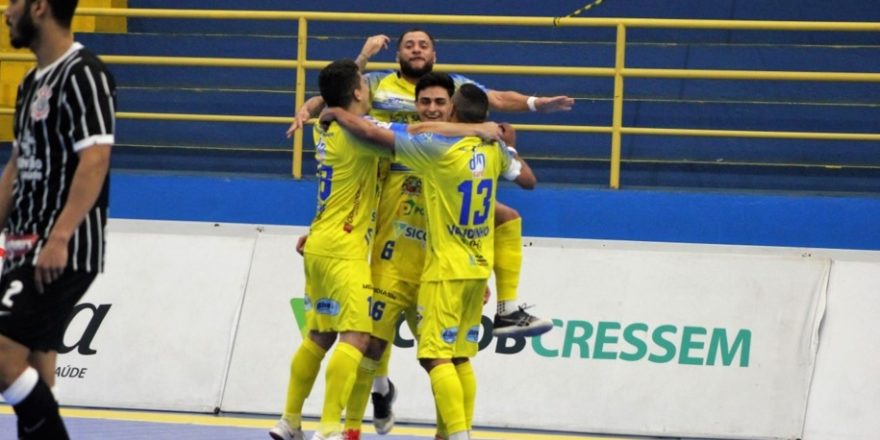 São José Futsal vira o placar e vence o Corinthians 1