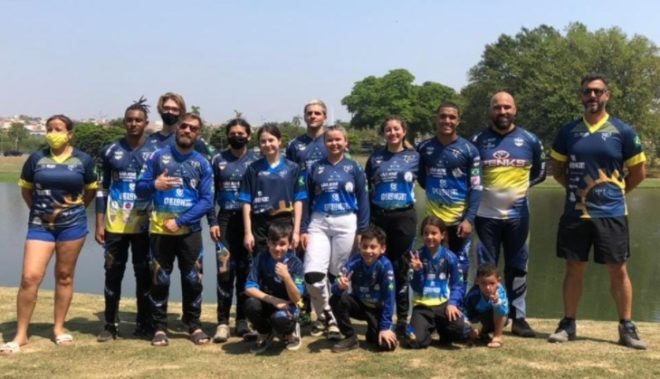 Joseenses do BMX têm boa estreia na temporada 1