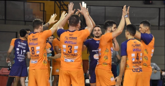 Novo time joseense de vôlei recebe outro invicto 1