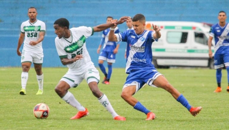 Sub-20 do Taubaté perde em casa para o líder 1