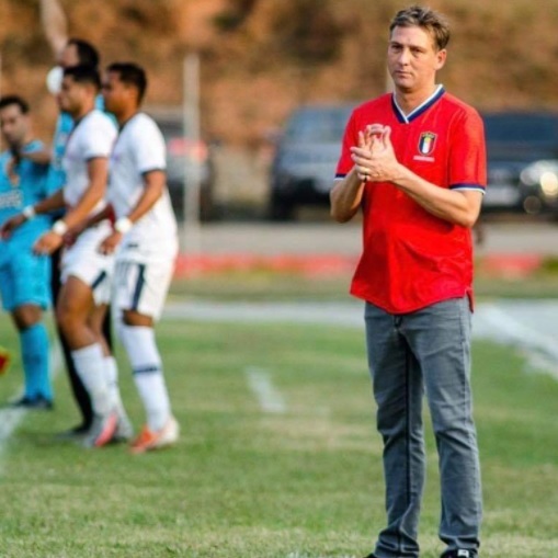 São José contrata dois e nove campeões buscam o bi 3