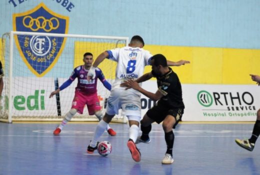 São José Futsal vira placar e atinge objetivo 8