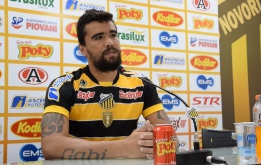 São José acerta com mais três jogadores 16