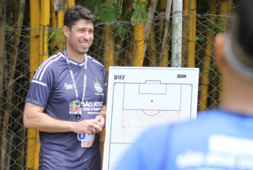 São José anuncia técnico e Taubaté abre rodada 11