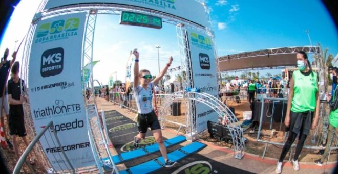 Triatleta joseense chega em primeiro na Copa Brasília 1