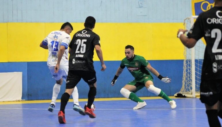 São José perde no fim e Taubaté empata em casa 1