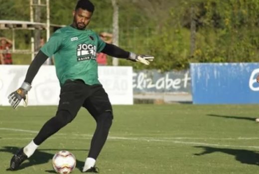 Taubaté anuncia contratação do goleiro Felipe 8