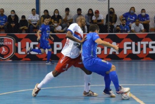 Taubaté Futsal comemora mais uma semifinal 7