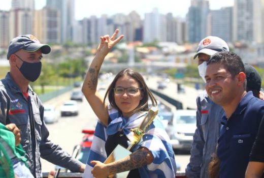 Pâmela Rosa descansa e festeja antes da próxima 3